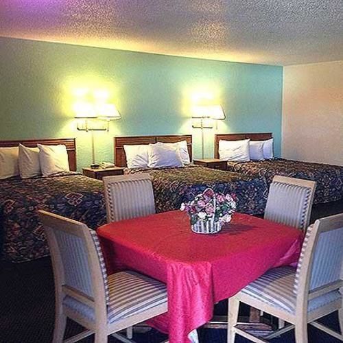Super 7 Inn-Siloam Springs Exterior foto